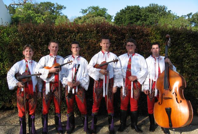 Cimbálová muzika Slovácko mladší