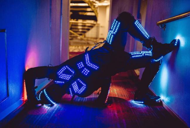 LED Dancer