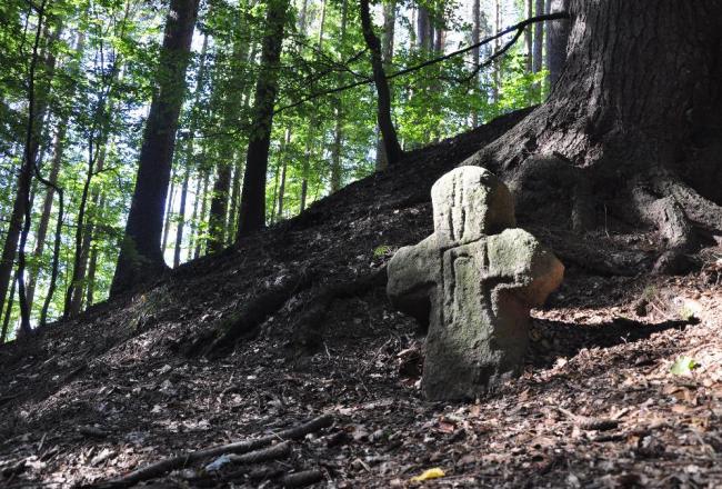 Putování za kamennými kříži Českého ráje a Podkrkonoší