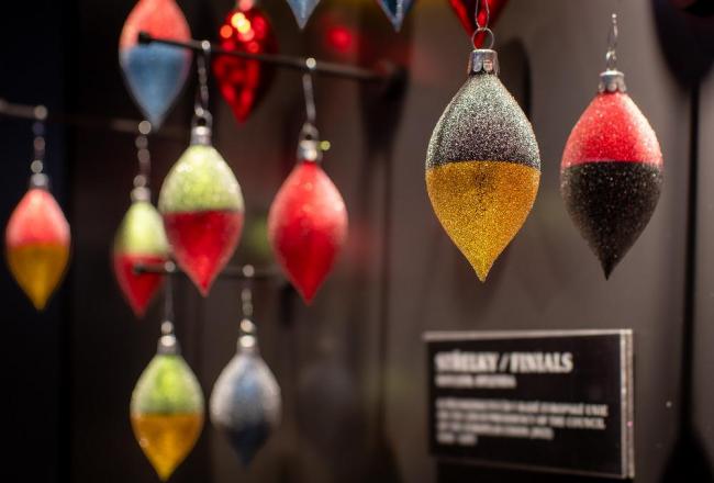 Ozdoby sklárny Koulier se staly součástí největší sbírky vánočních  ozdob na světě