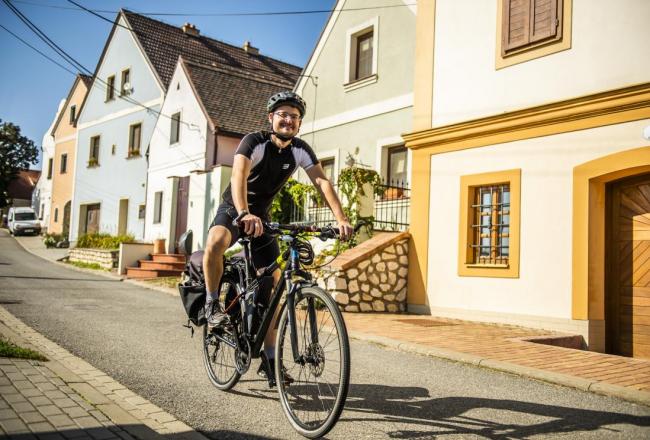 Krajem vína - Na kole a pěšky za vůní Pálavy 2026