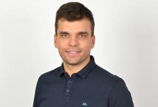 MARTIN SZENTKIRÁLYI MODERÁTOR