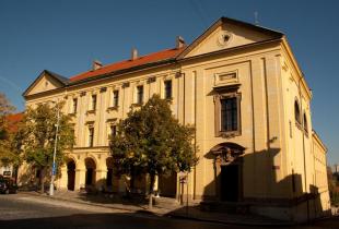 Nejstarší i nejnovější Igráčci zvou na rodinnou výstavu do Vlastivědného muzea ve Slaném