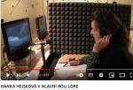 V dabingovém studiu - dabérka Hana Hejsková